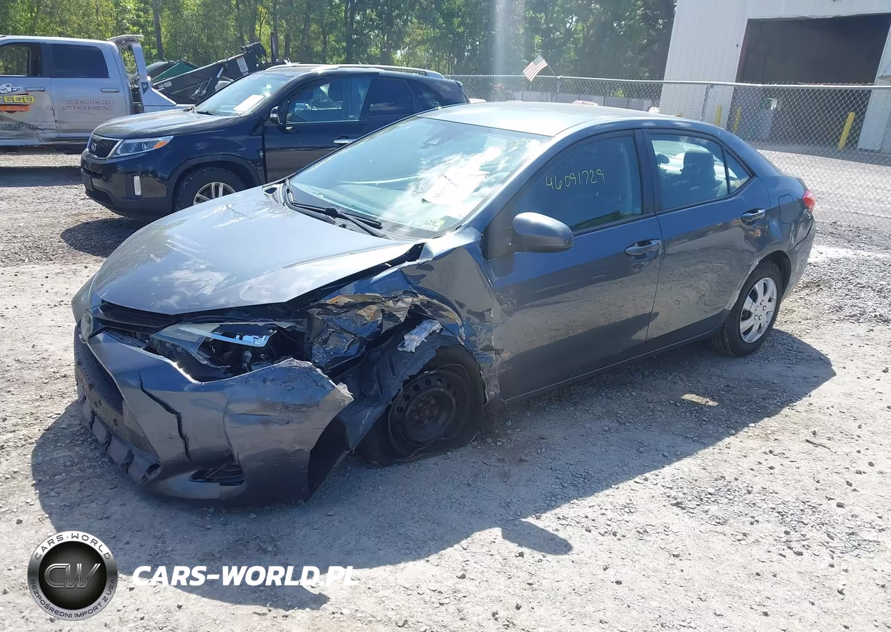 2018 Toyota Corolla L VIN:2T1BURHE1JC965054 - 2