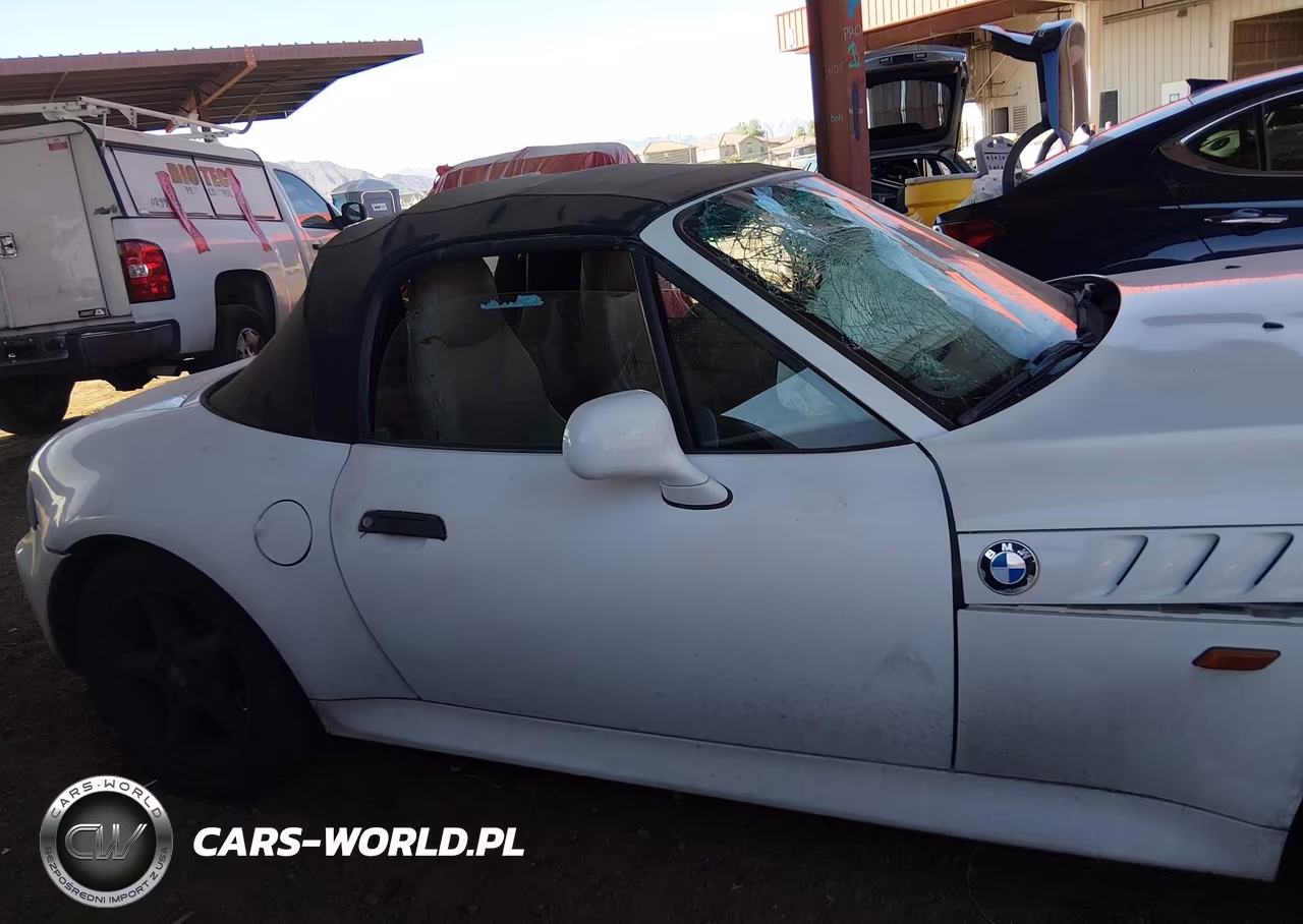 1999 BMW Z3 2.8 VIN:4USCH3334XLF40521 - 13