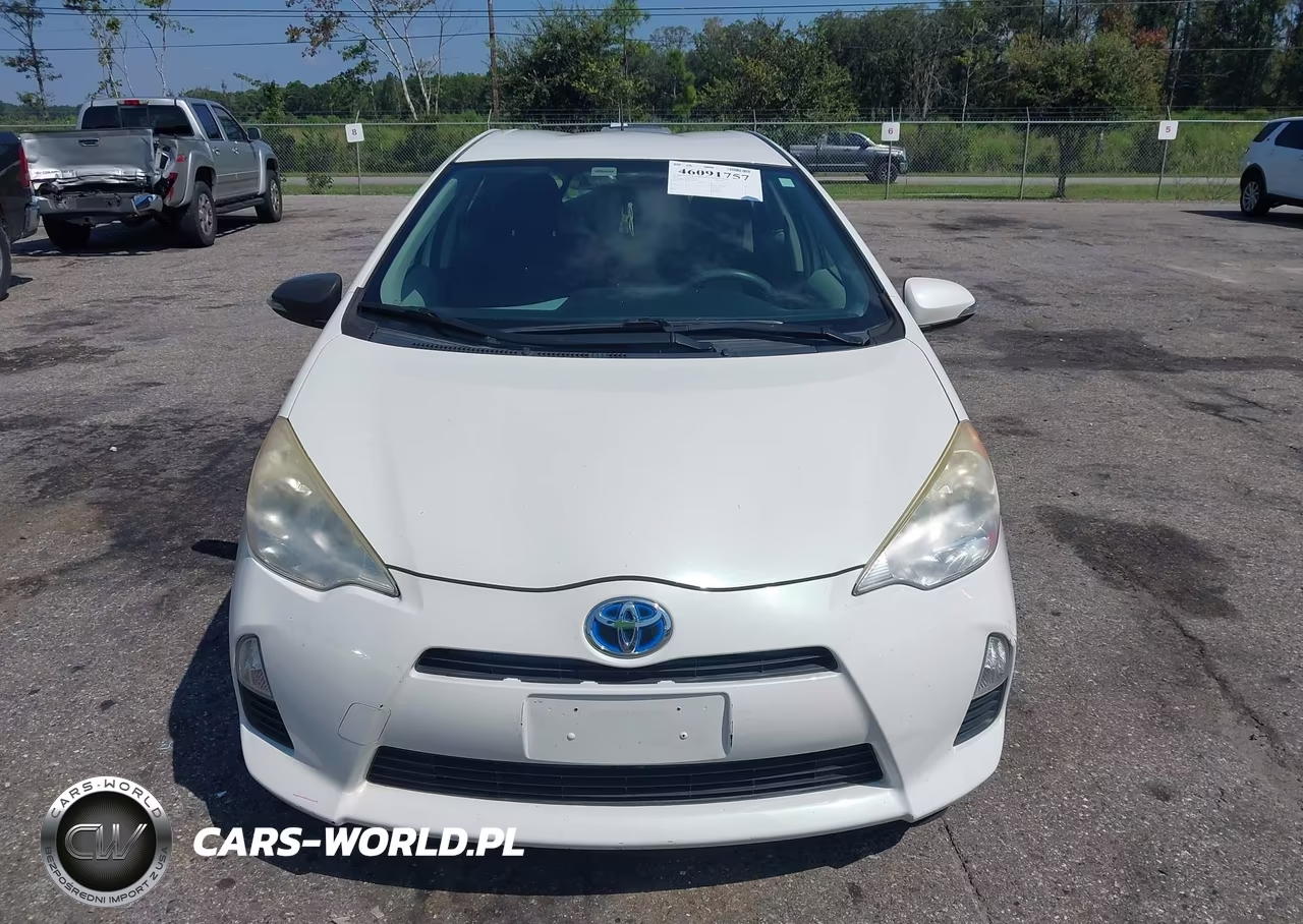 2012 Toyota Prius C Two VIN:JTDKDTB32C1520866 - 12