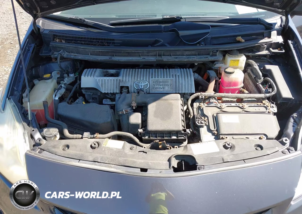 2013 Toyota Prius Three VIN:JTDKN3DU6D1679300 - 10