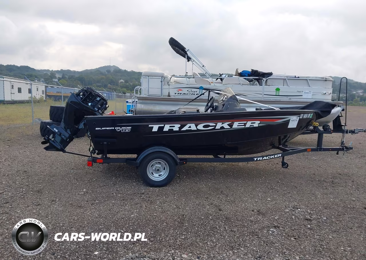 2026 Tracker Super Guide VIN:00000BUJ86870D626 - 13