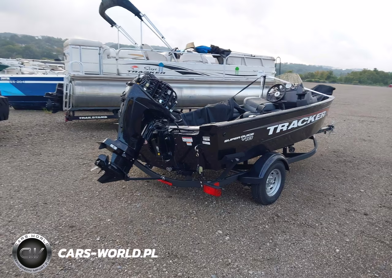 2026 Tracker Super Guide VIN:00000BUJ86870D626 - 4