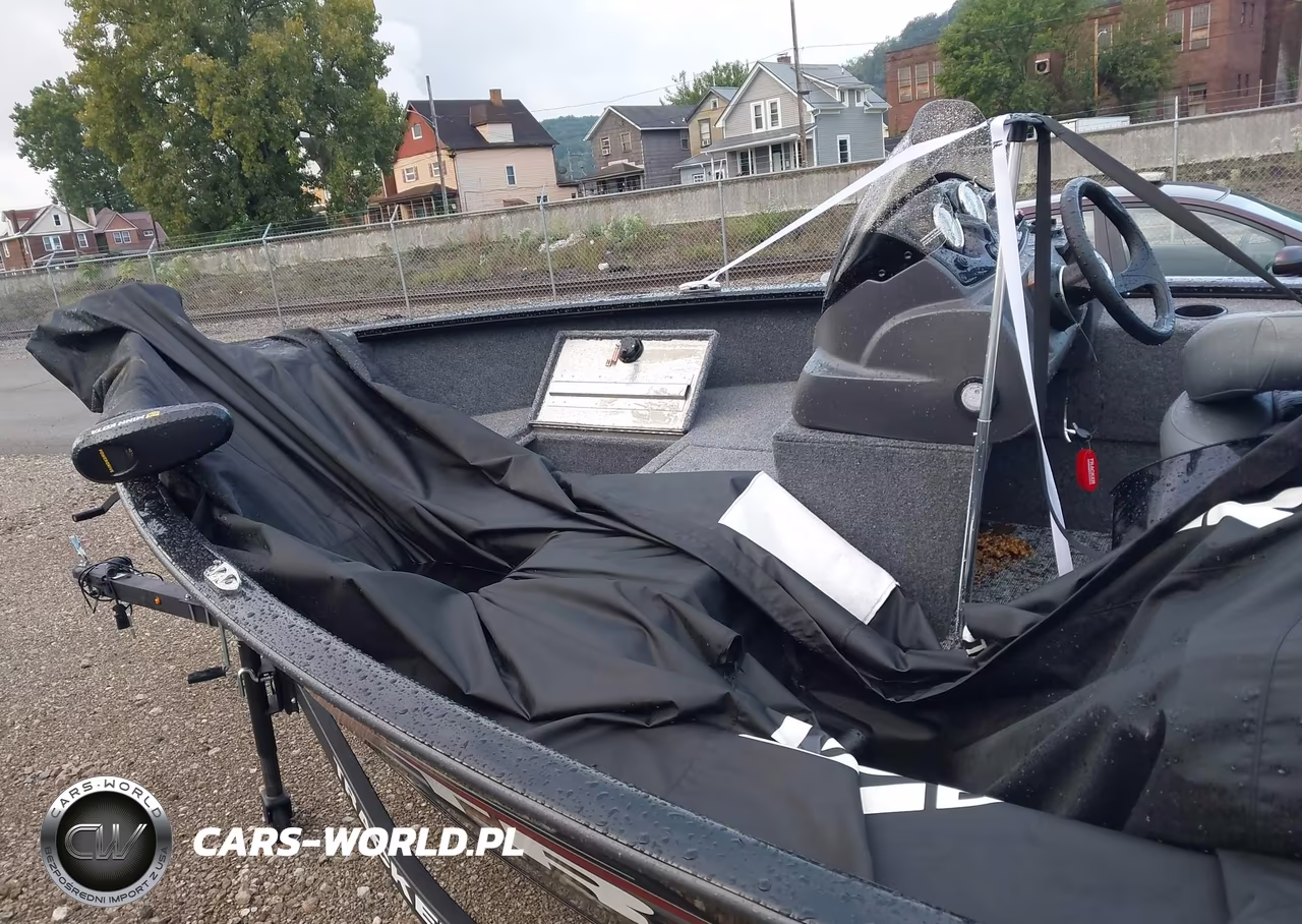 2026 Tracker Super Guide VIN:00000BUJ86870D626 - 5