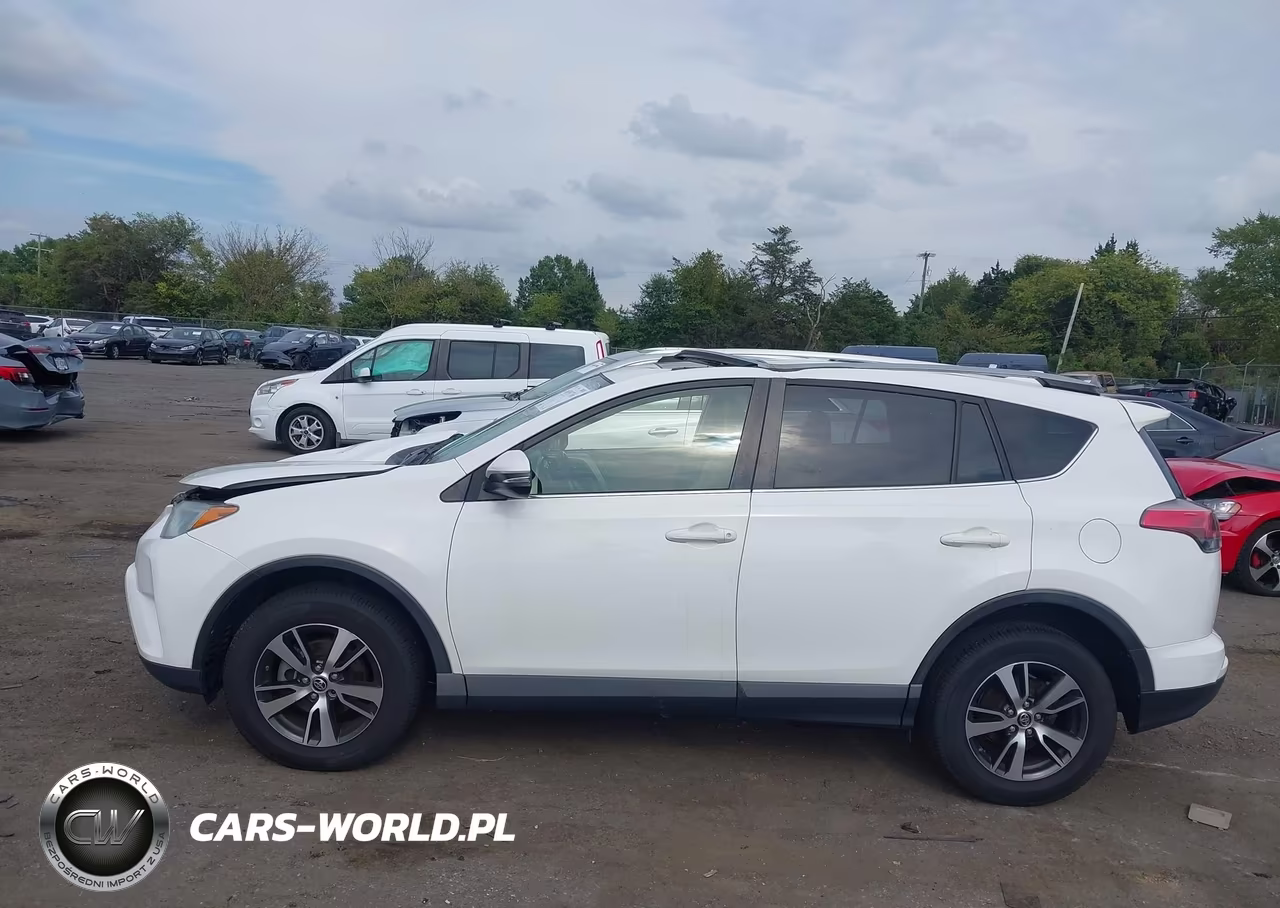 2018 Toyota Rav4 Xle VIN:JTMRFREV6JJ741280 - 14