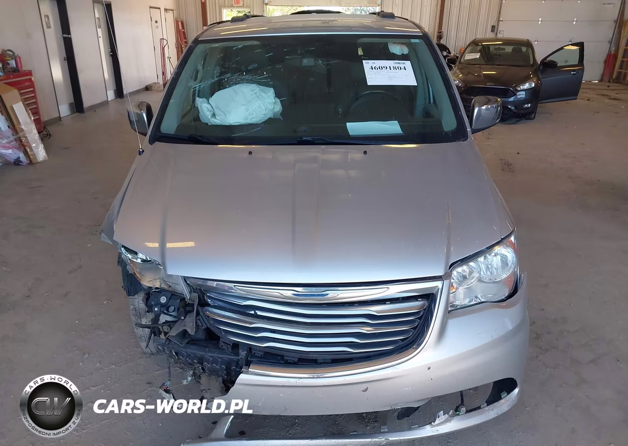 2012 Chrysler Town & Country Touring-L VIN:2C4RC1CG8CR119227 - 11