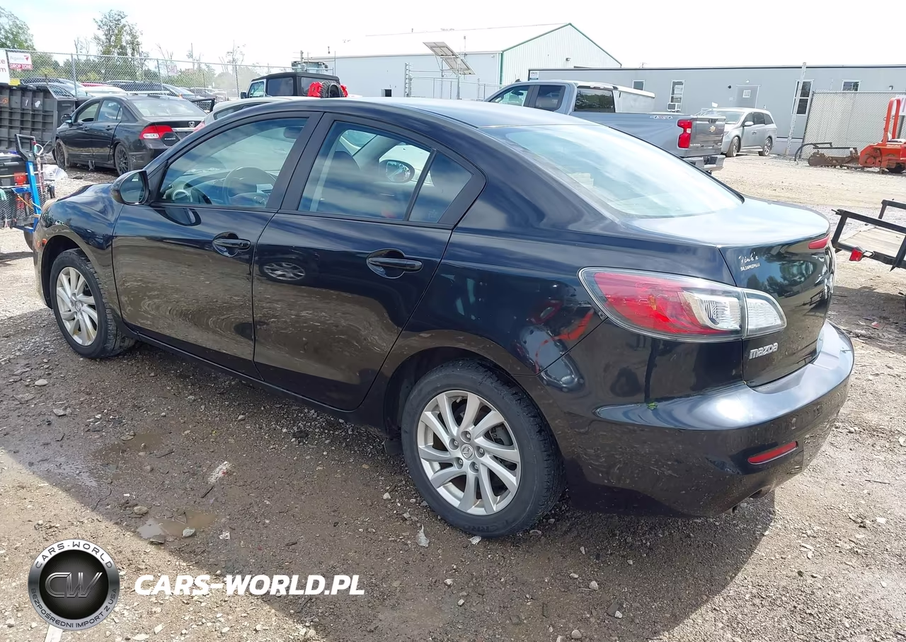 2012 Mazda Mazda3 I Touring VIN:JM1BL1V86C1663138 - 3