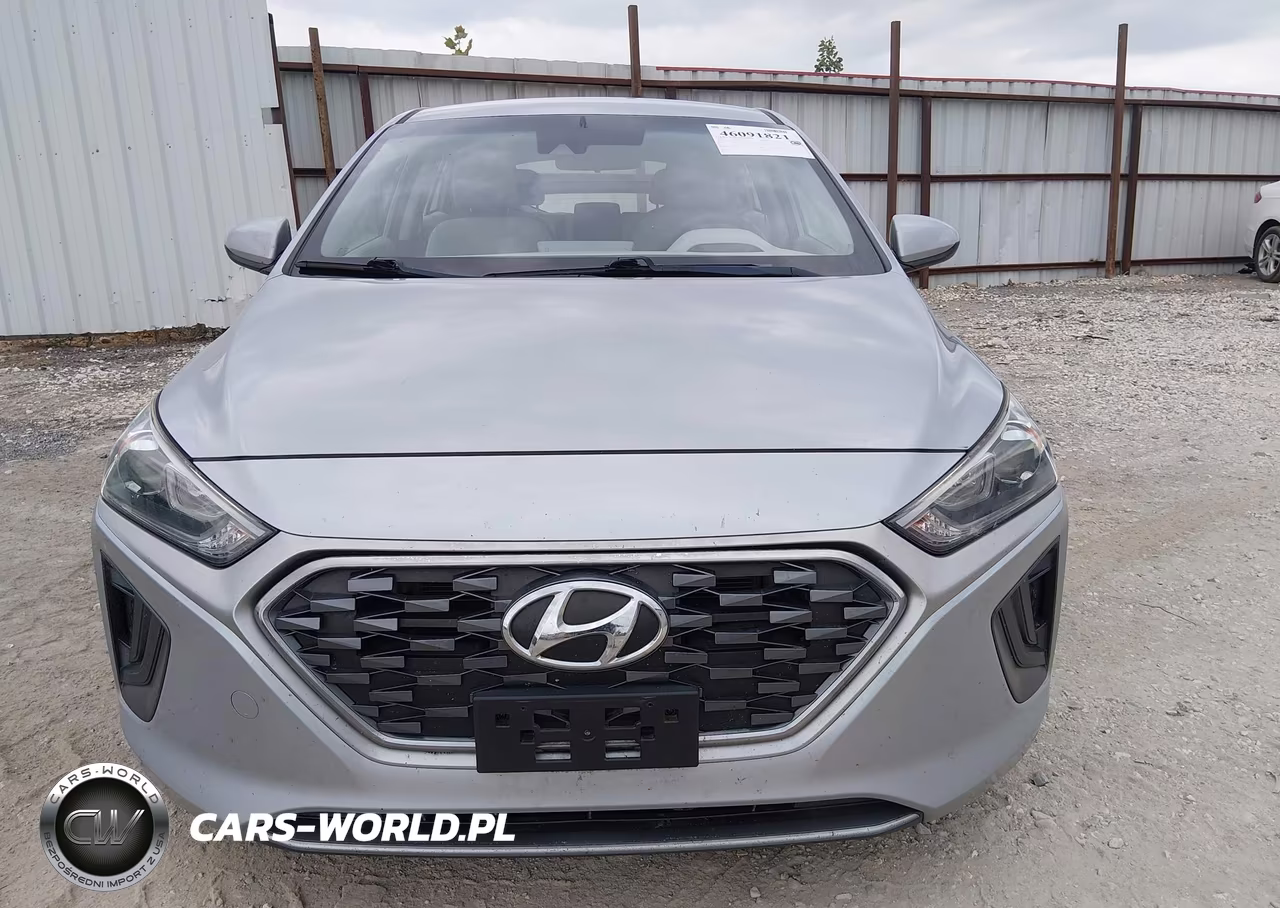 2020 Hyundai Ioniq Hybrid Blue VIN:KMHC65LC8LU220641 - 12