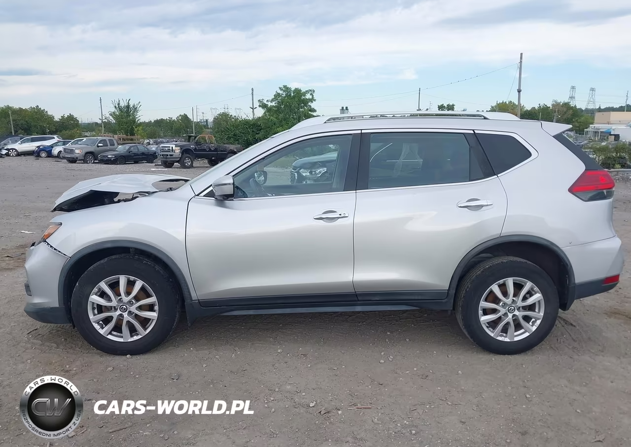 2017 Nissan Rogue S VIN:KNMAT2MV6HP555793 - 14