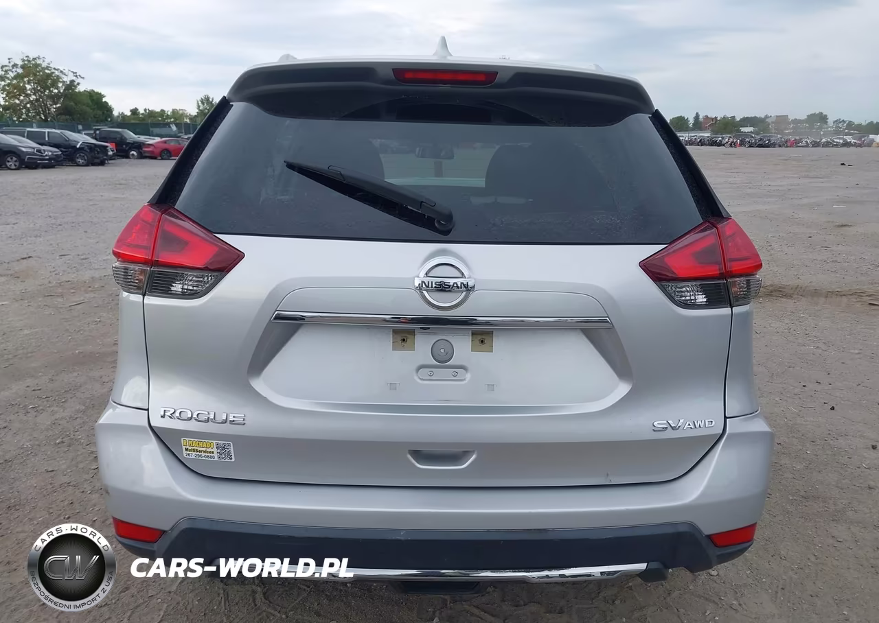 2017 Nissan Rogue S VIN:KNMAT2MV6HP555793 - 16