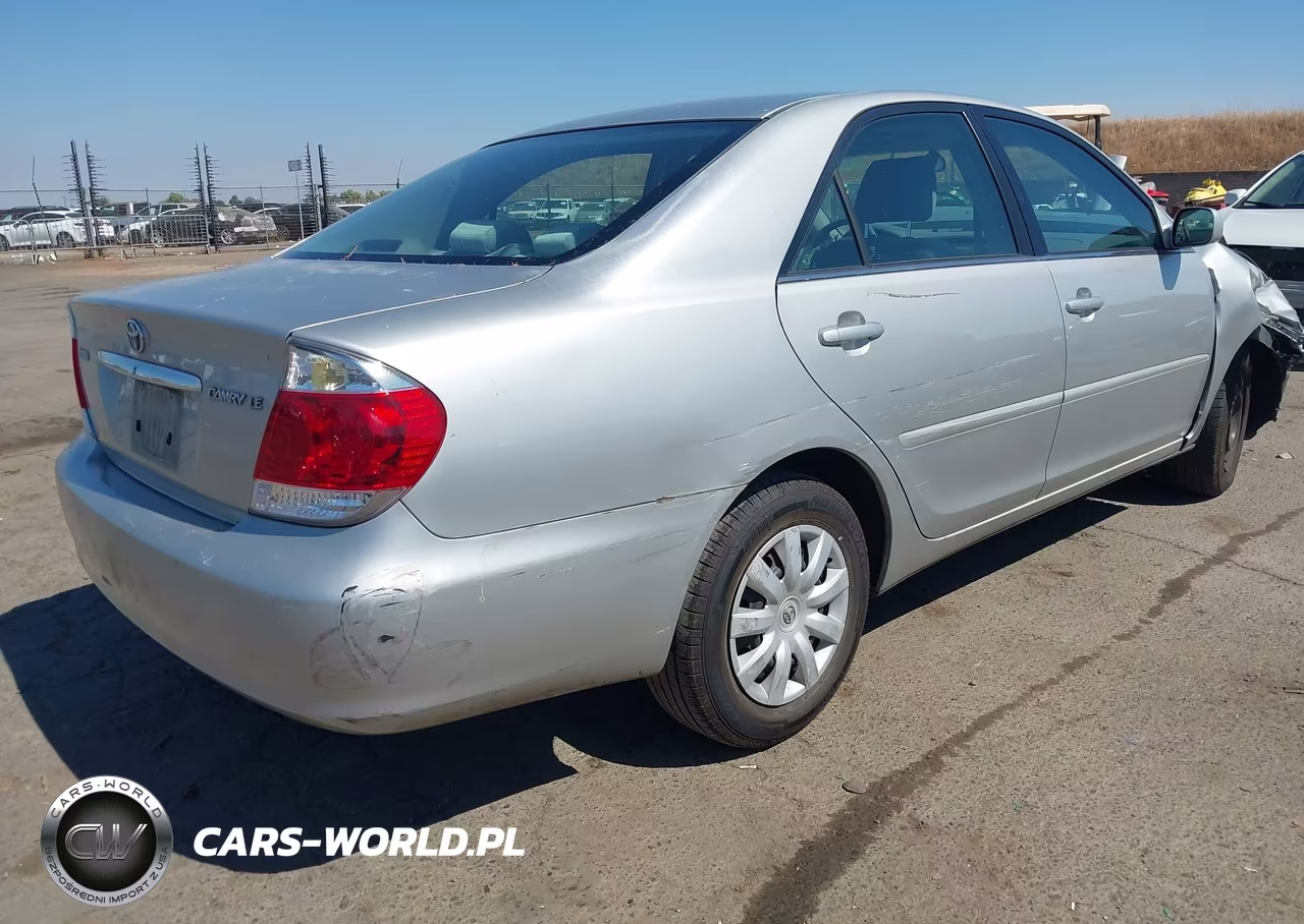 2006 Toyota Camry Le VIN:4T1BE32K26U157942 - 4