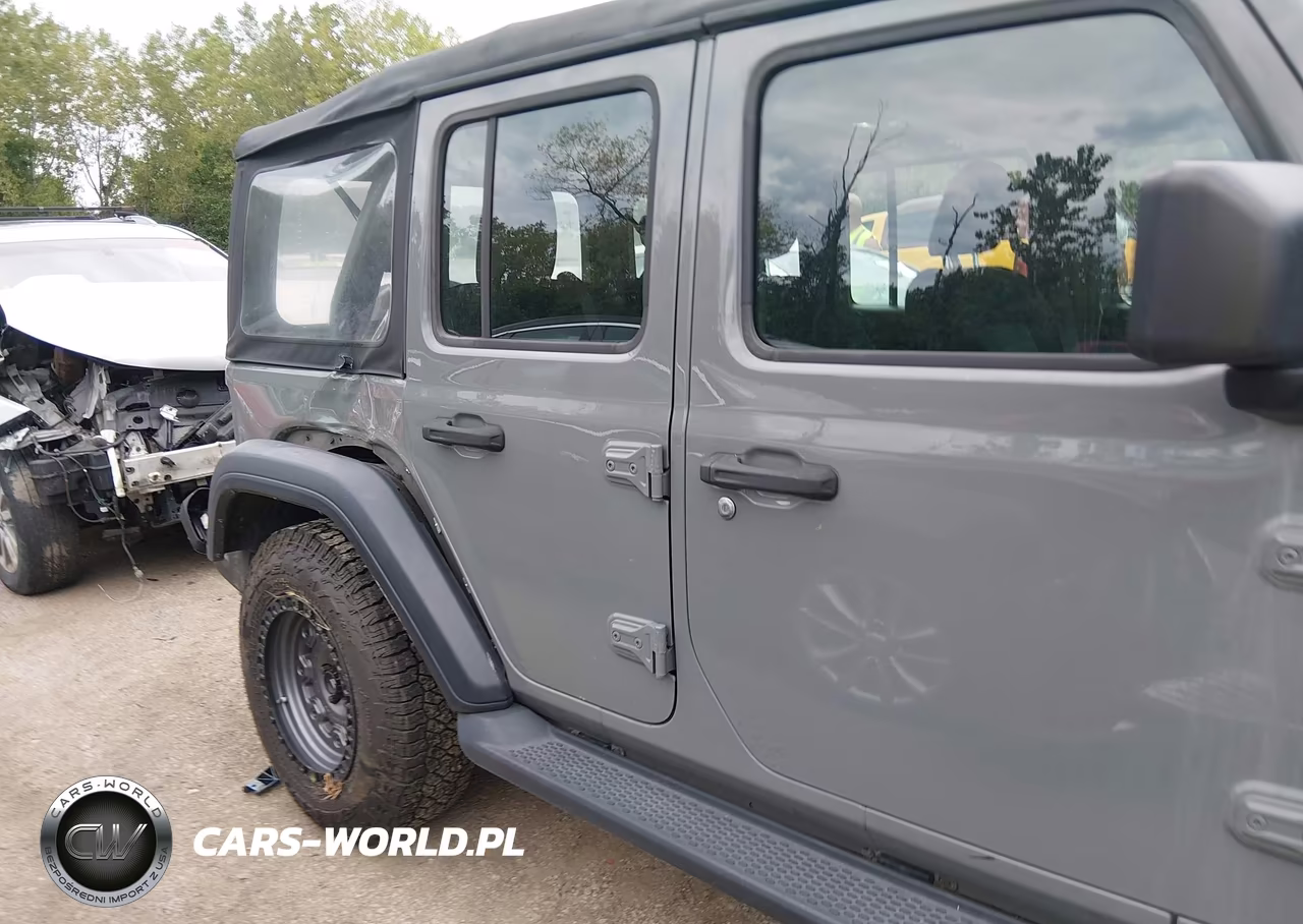 2018 Jeep Wrangler Unlimited Sport 4X4 VIN:1C4HJXDG5JW264605 - 6
