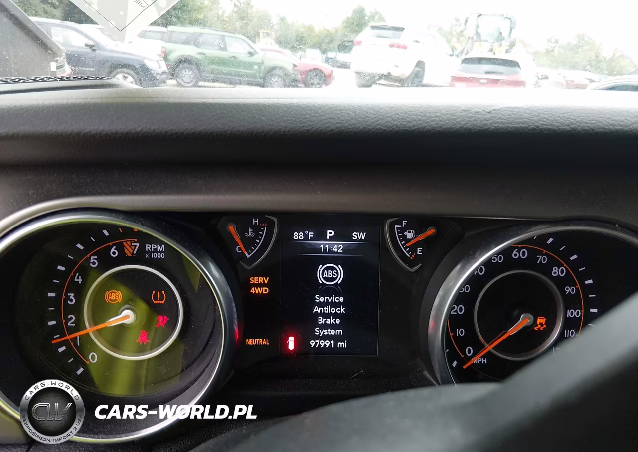 2018 Jeep Wrangler Unlimited Sport 4X4 VIN:1C4HJXDG5JW264605 - 7