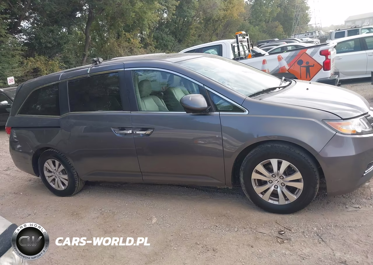 2015 Honda Odyssey Ex-L VIN:5FNRL5H65FB032117 - 13