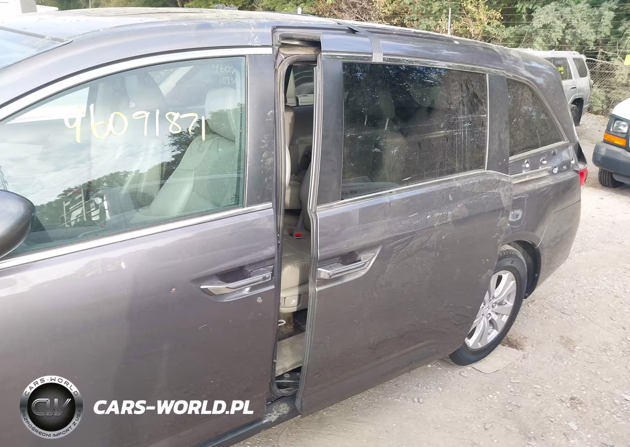 2015 Honda Odyssey Ex-L VIN:5FNRL5H65FB032117 - 6