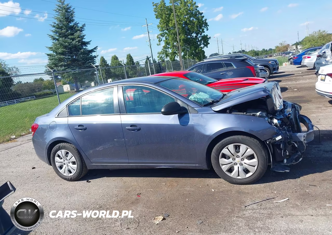 2014 Chevrolet Cruze Ls Auto VIN:1G1PA5SH2E7120899 - 13