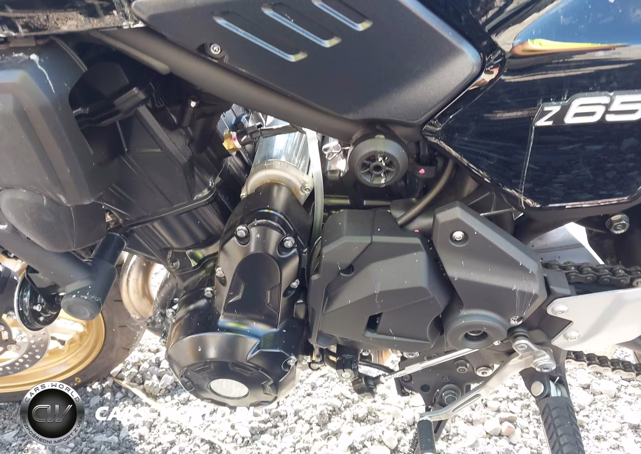 2025 Kawasaki Er650 R VIN:ML5ERER17SDAD8107 - 9