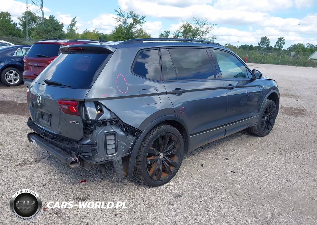 2020 Volkswagen Tiguan 2.0T Se-2.0T Se R-Line Black-2.0T Sel VIN:3VV2B7AX3LM058422 - 4