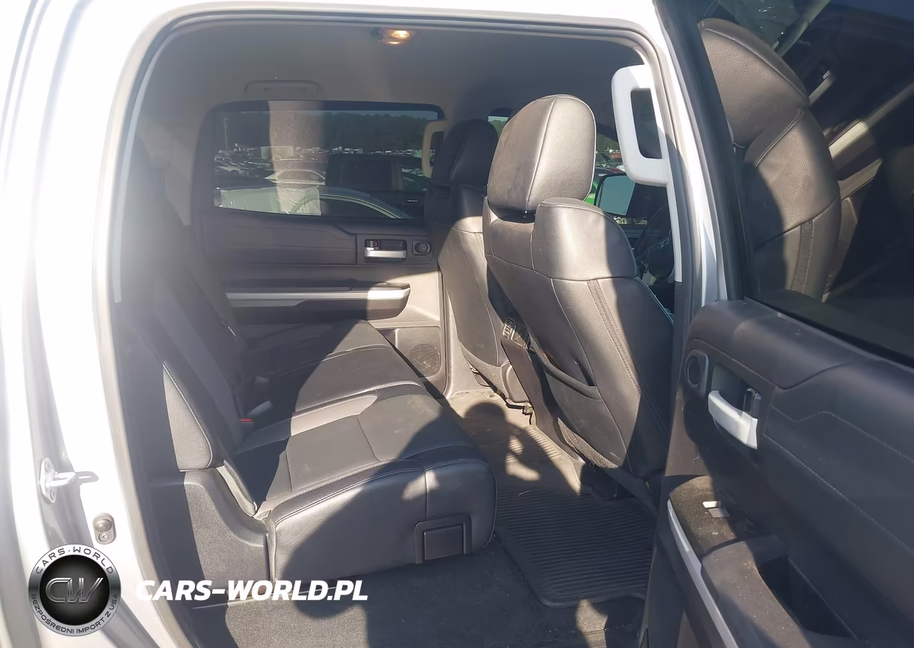 2021 Toyota Tundra Limited VIN:5TFHY5F18MX989459 - 8