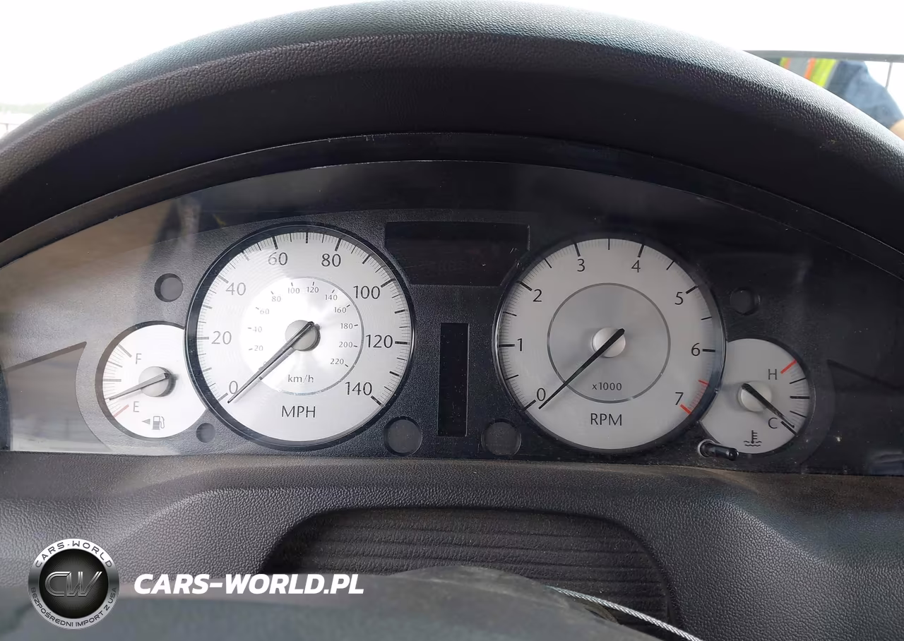 2009 Chrysler 300 Touring-Signature Series VIN:2C3KK53V99H586198 - 16