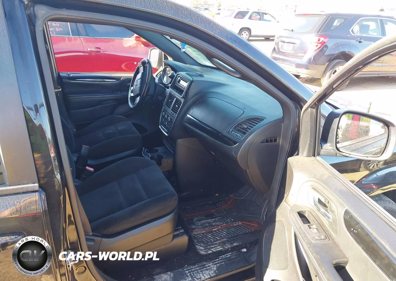 2017 Dodge Grand Caravan Se Plus VIN:2C4RDGBGXHR568272 - 5