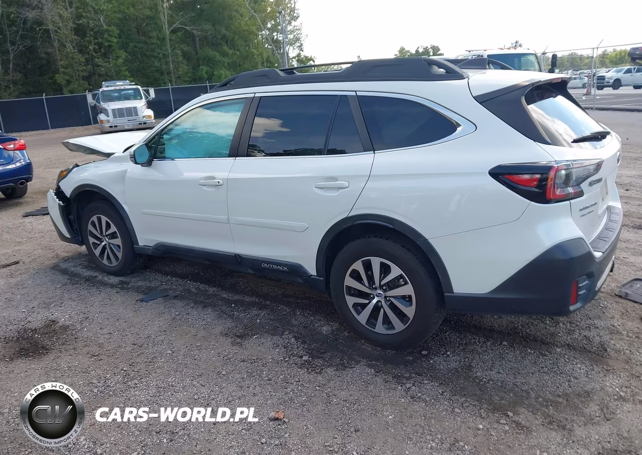 2020 Subaru Outback Premium VIN:4S4BTACC2L3246056 - 3
