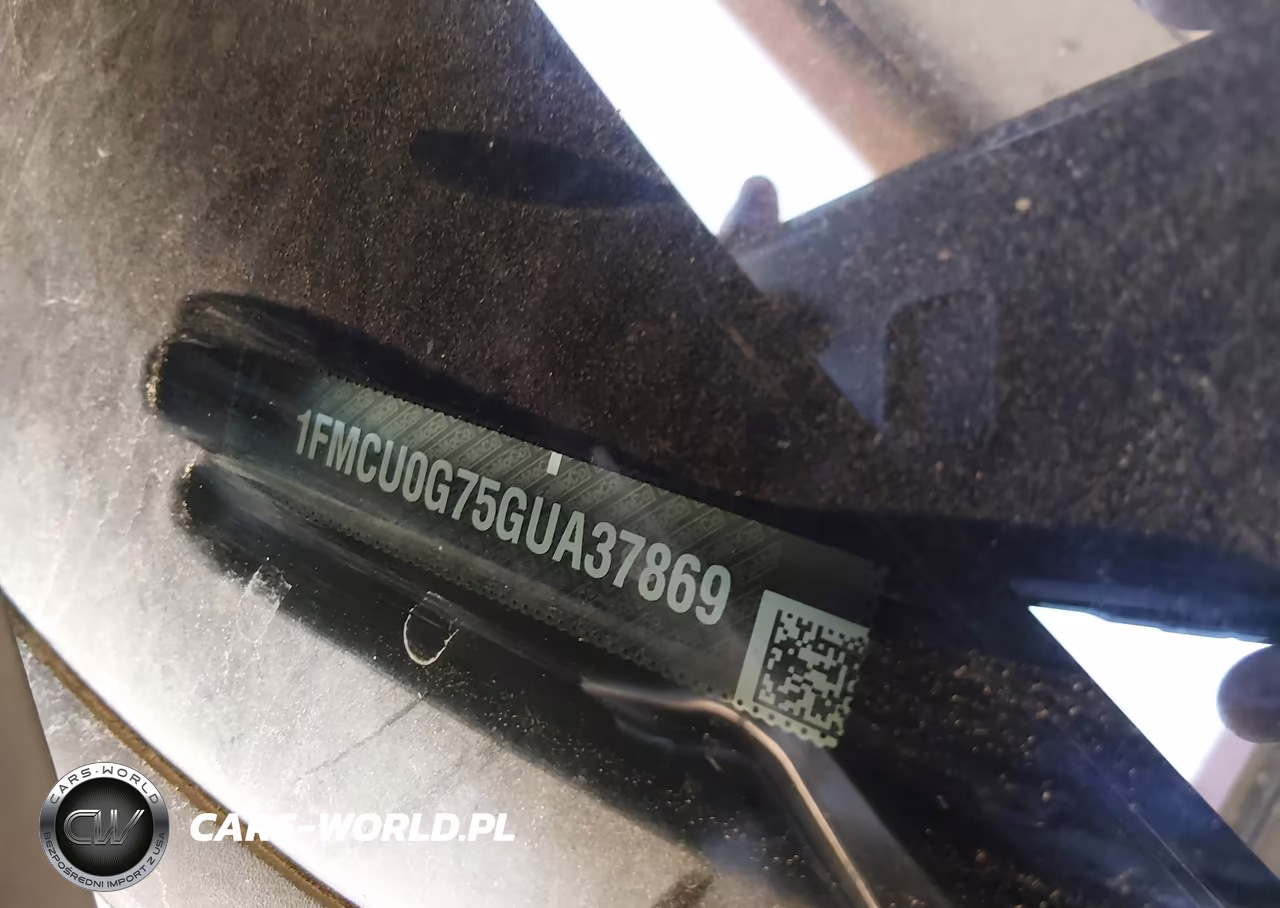 2016 Ford Escape Se VIN:1FMCU0G75GUA37869 - 9