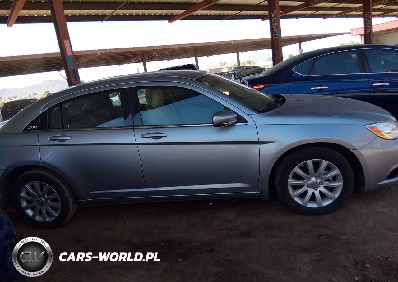 2013 Chrysler 200 Touring VIN:1C3CCBBB4DN510203 - 13