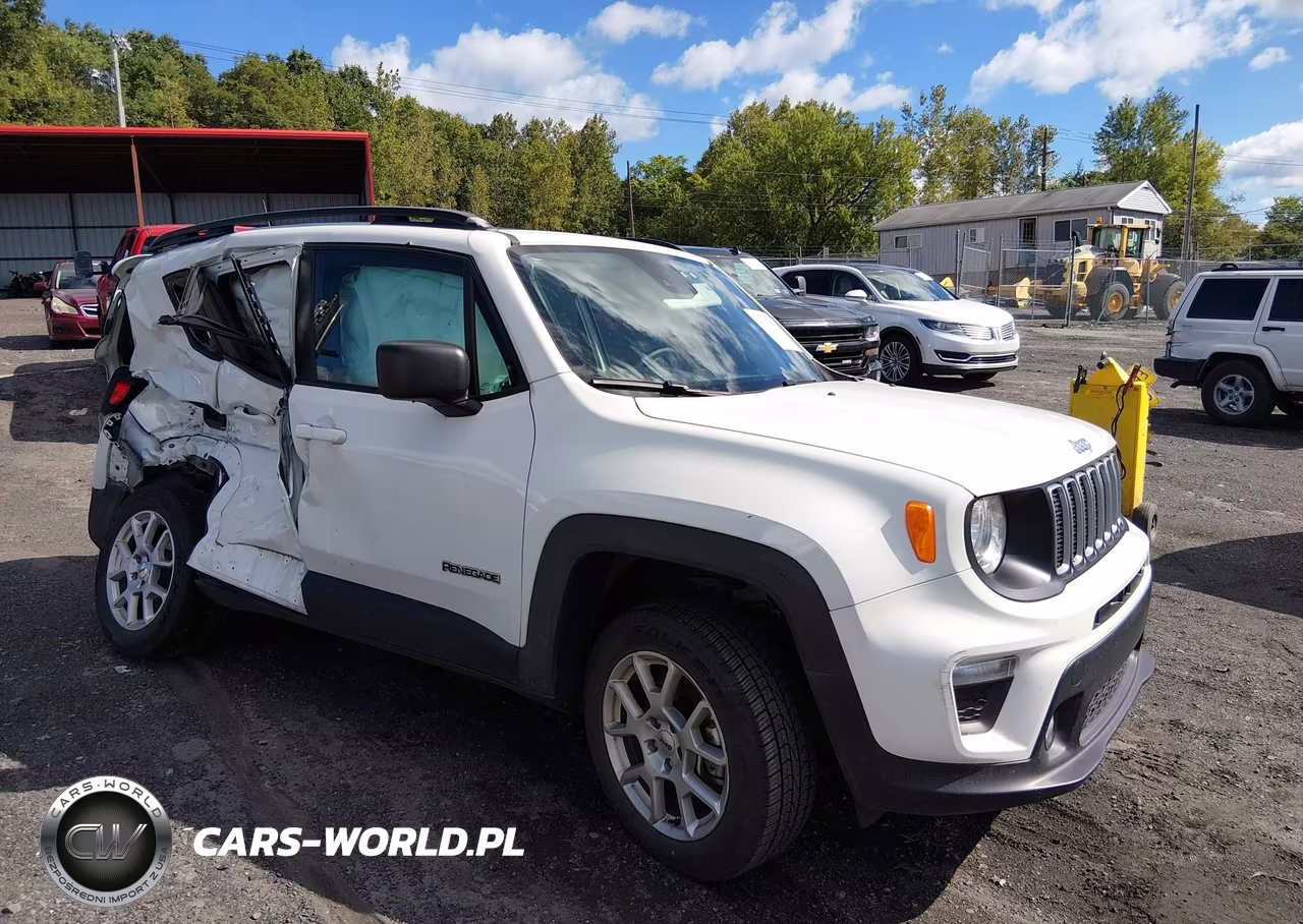 2023 Jeep Renegade Latitude 4X4