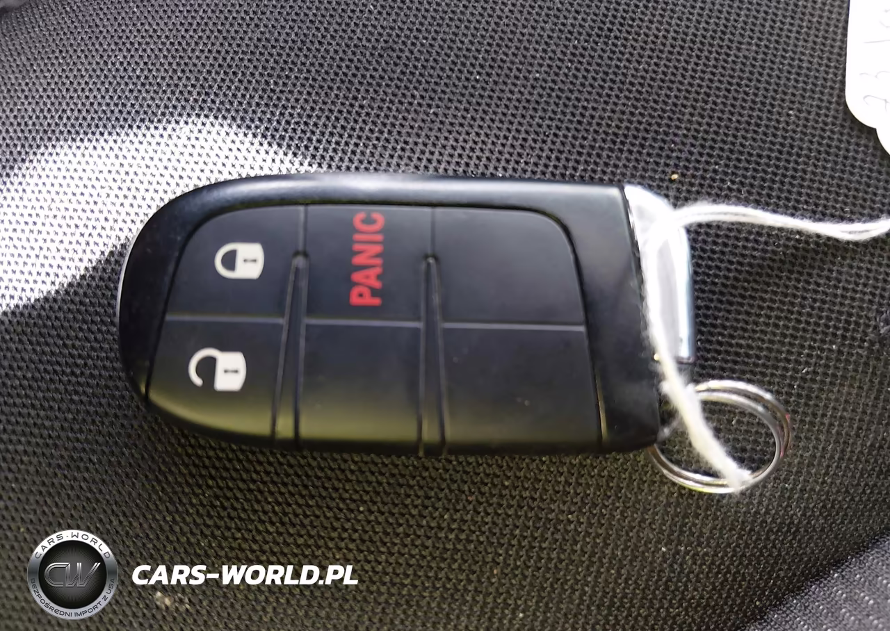 2023 Jeep Renegade Latitude 4X4 VIN:ZACNJDB15PPP58899 - 11