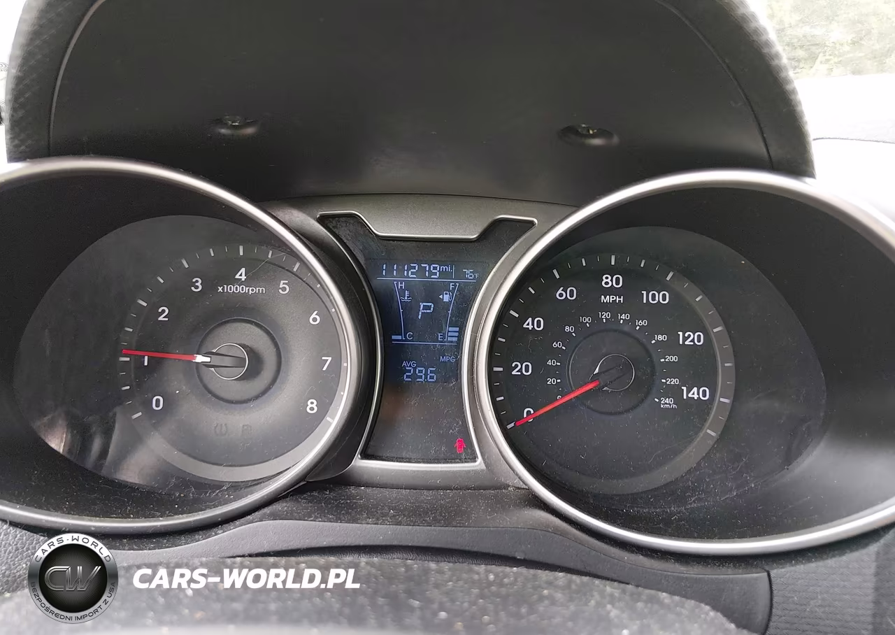 2017 Hyundai Veloster Value Edition VIN:KMHTC6AD0HU316281 - 7