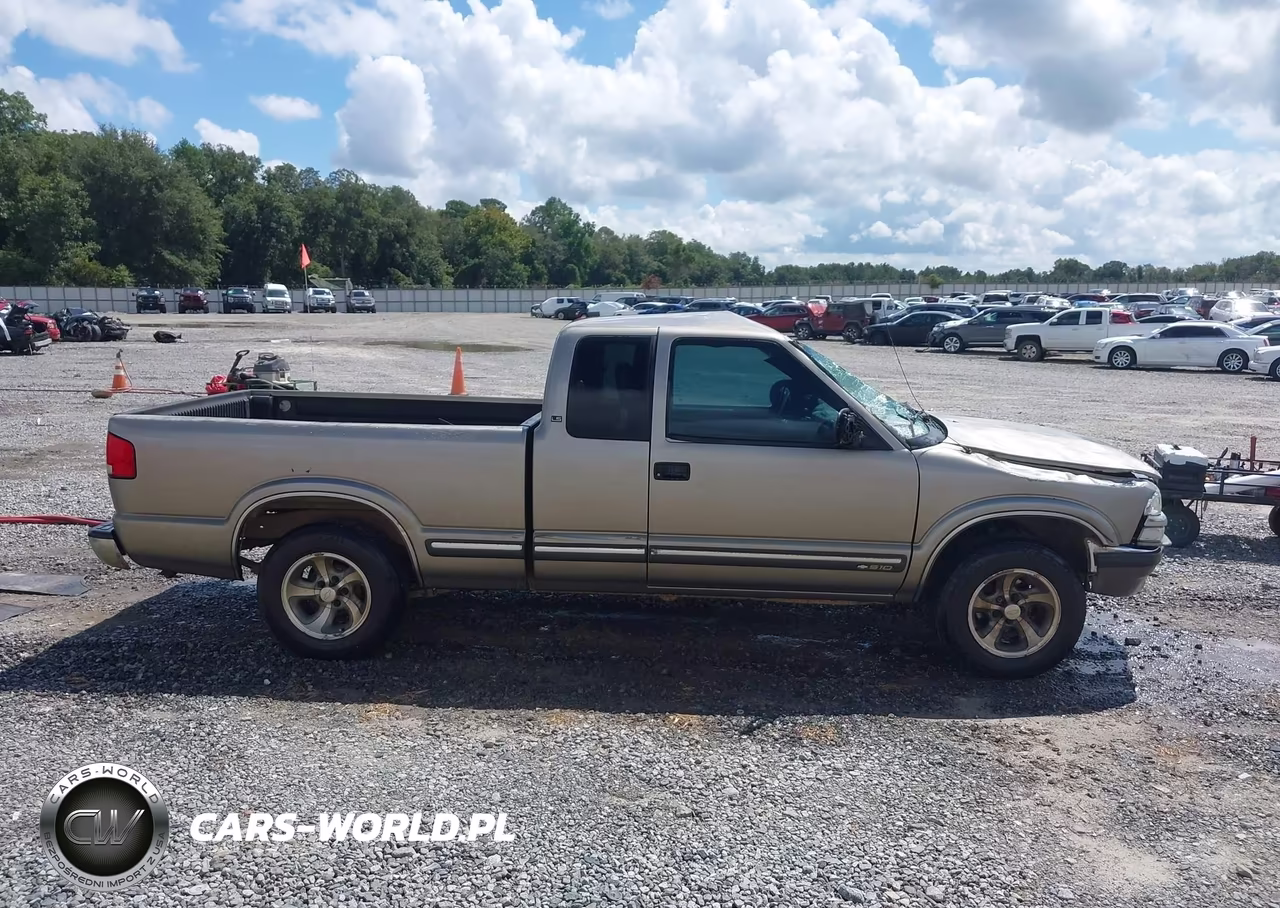2000 Chevrolet S-10 Ls VIN:1GCCS1956Y8241523 - 13