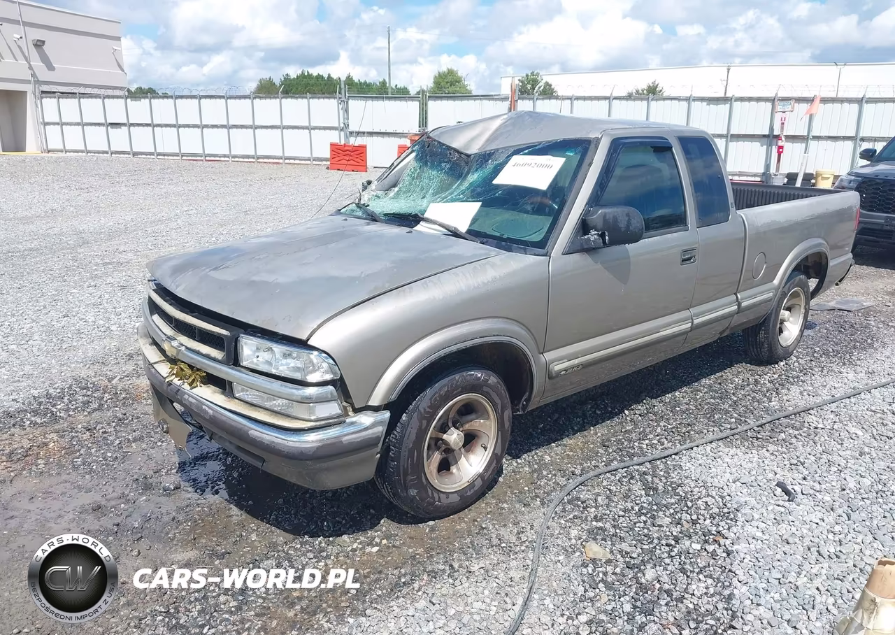 2000 Chevrolet S-10 Ls VIN:1GCCS1956Y8241523 - 2