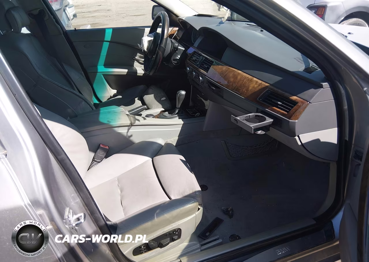 2007 BMW 530I VIN:WBANE735X7CM53670 - 5