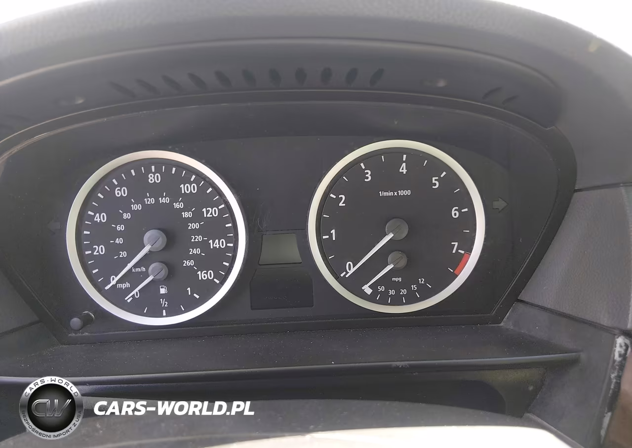 2007 BMW 530I VIN:WBANE735X7CM53670 - 7