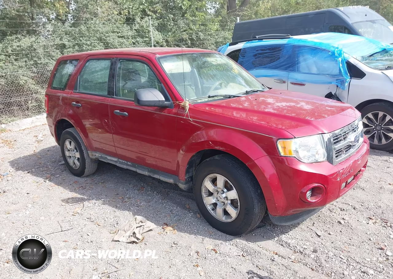 2011 Ford Escape Xls – zdjęcie 1 z 15