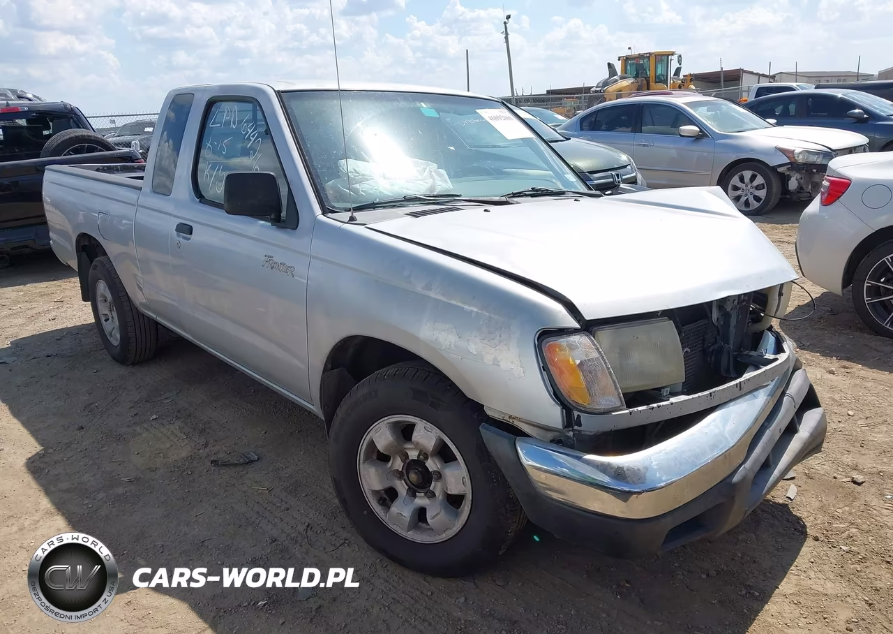 2000 Nissan Frontier Xe