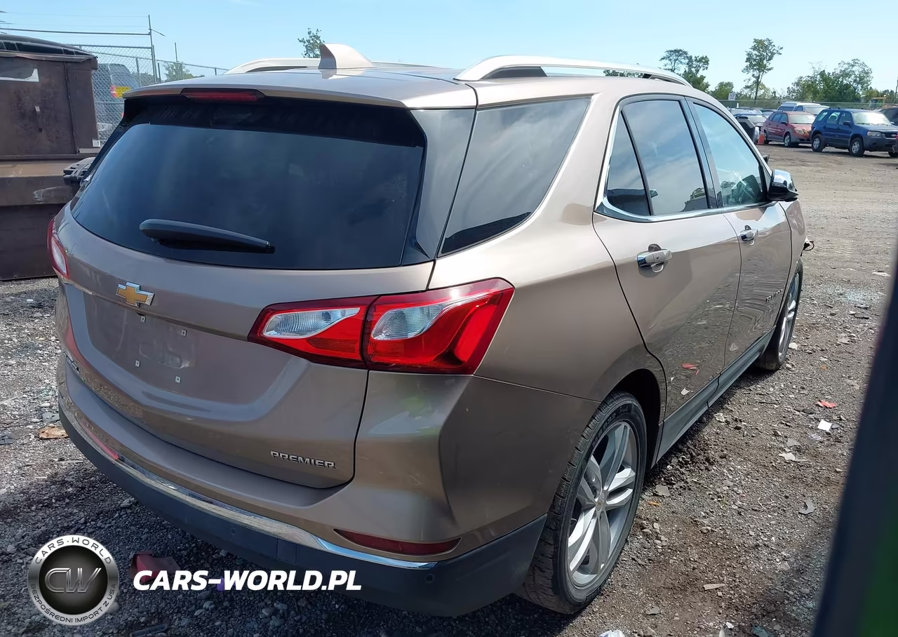 2019 Chevrolet Equinox Premier VIN:2GNAXNEV5K6115552 - 4