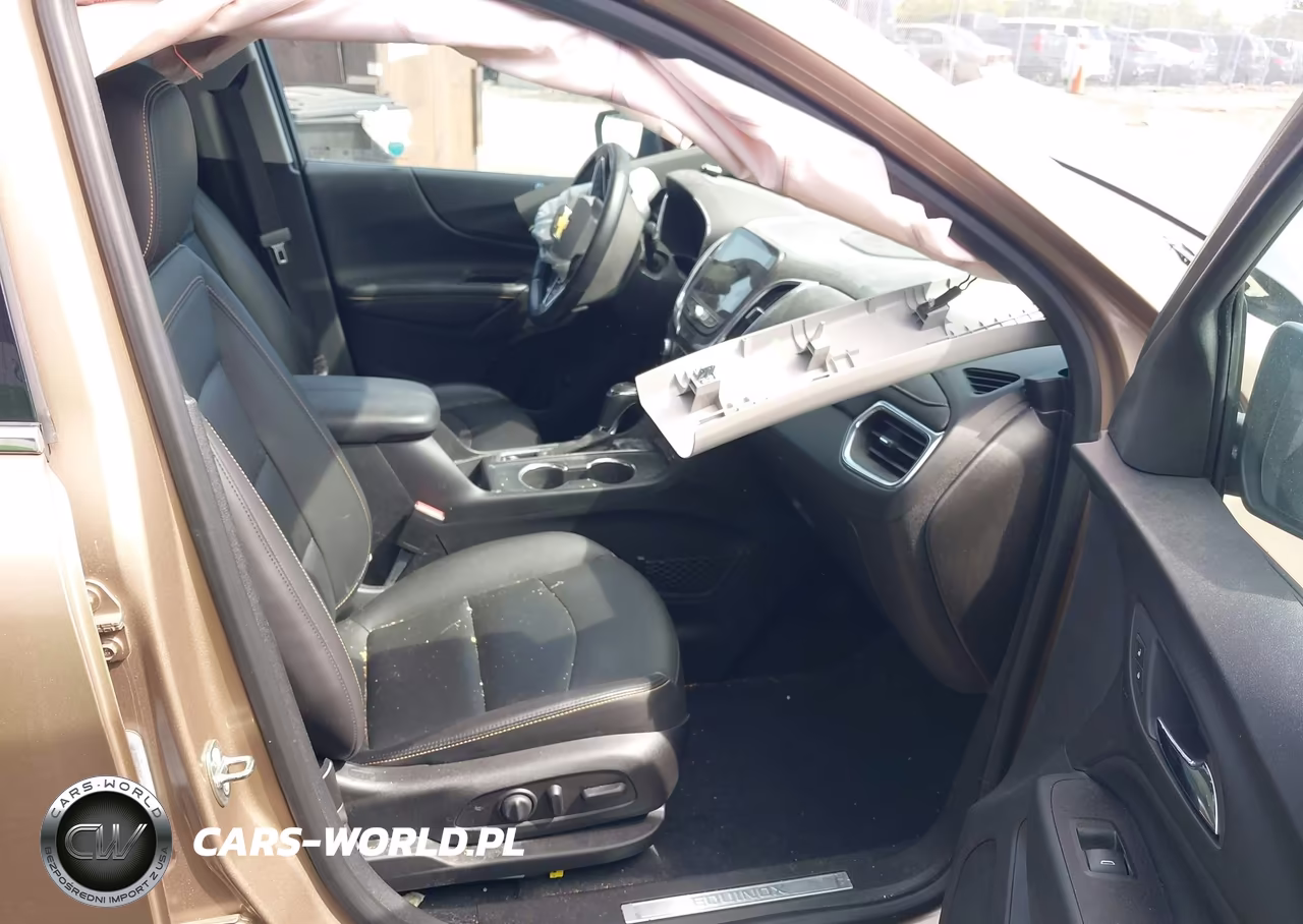 2019 Chevrolet Equinox Premier VIN:2GNAXNEV5K6115552 - 5