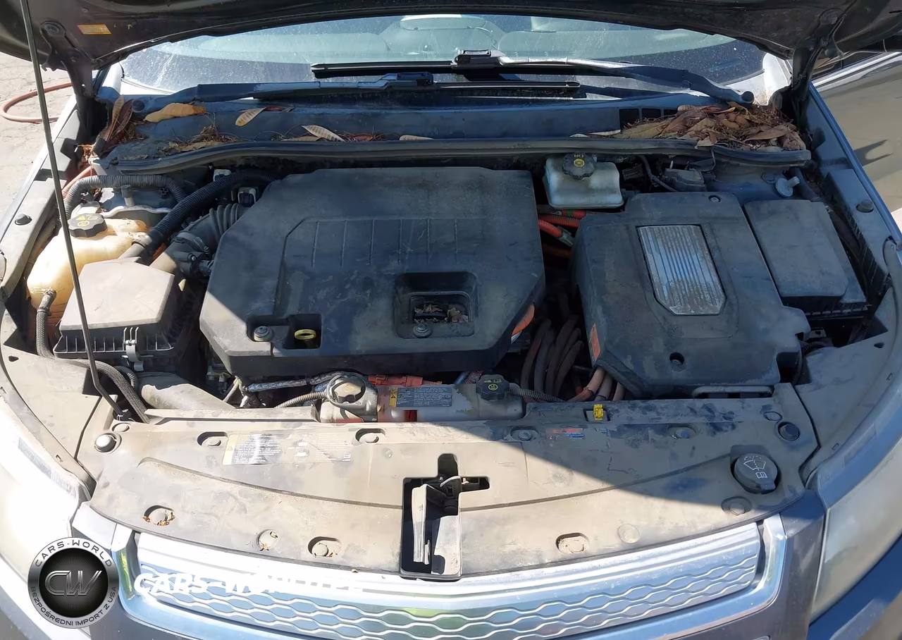 2013 Chevrolet Volt VIN:1G1RE6E45DU137028 - 10