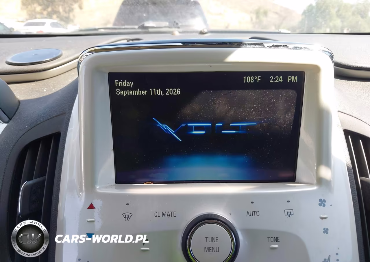 2013 Chevrolet Volt VIN:1G1RE6E45DU137028 - 14