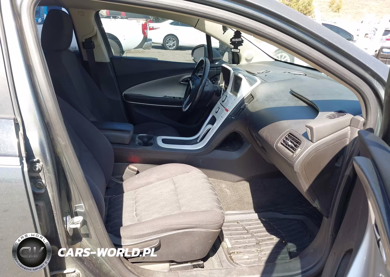 2013 Chevrolet Volt VIN:1G1RE6E45DU137028 - 5