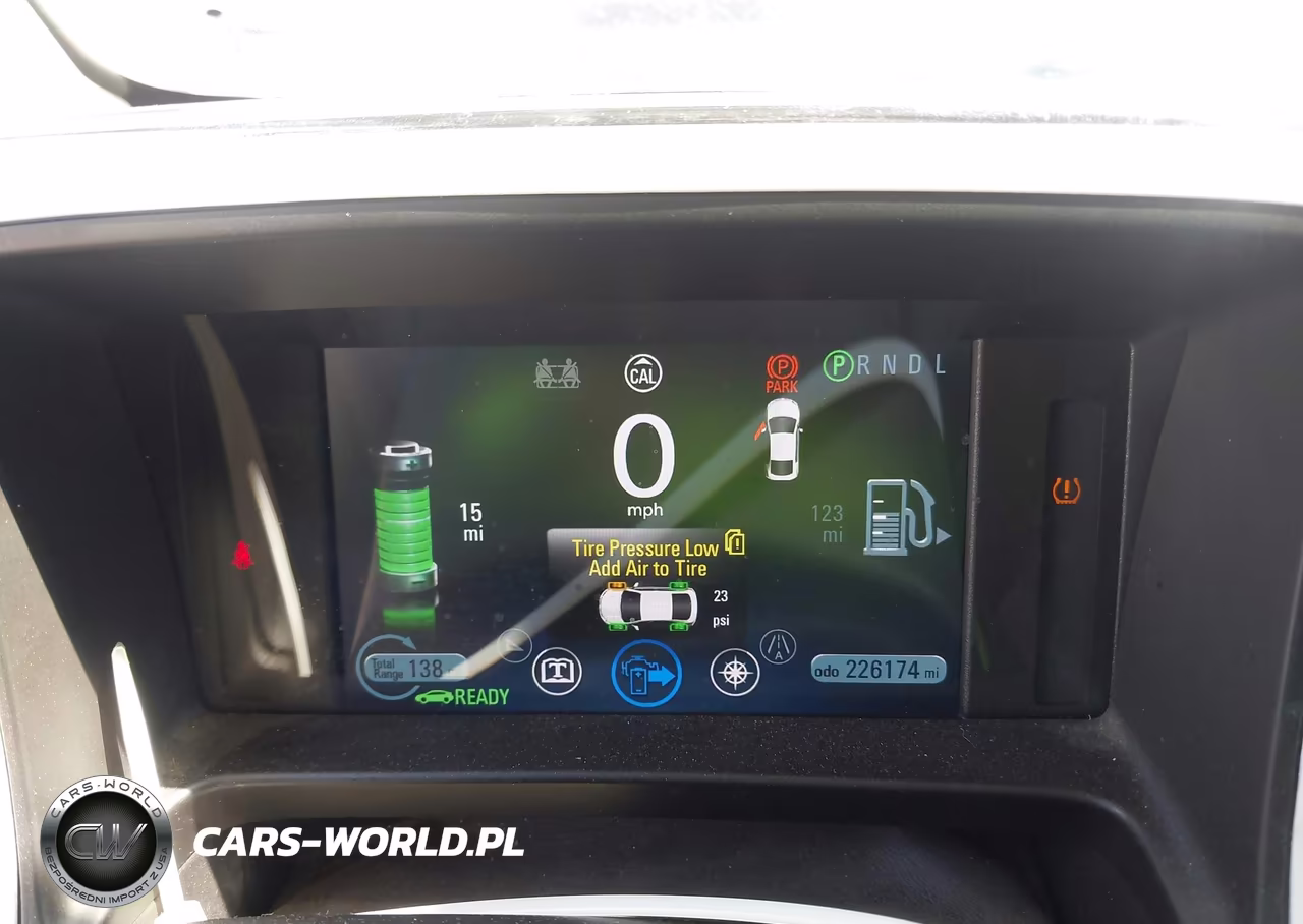 2013 Chevrolet Volt VIN:1G1RE6E45DU137028 - 7