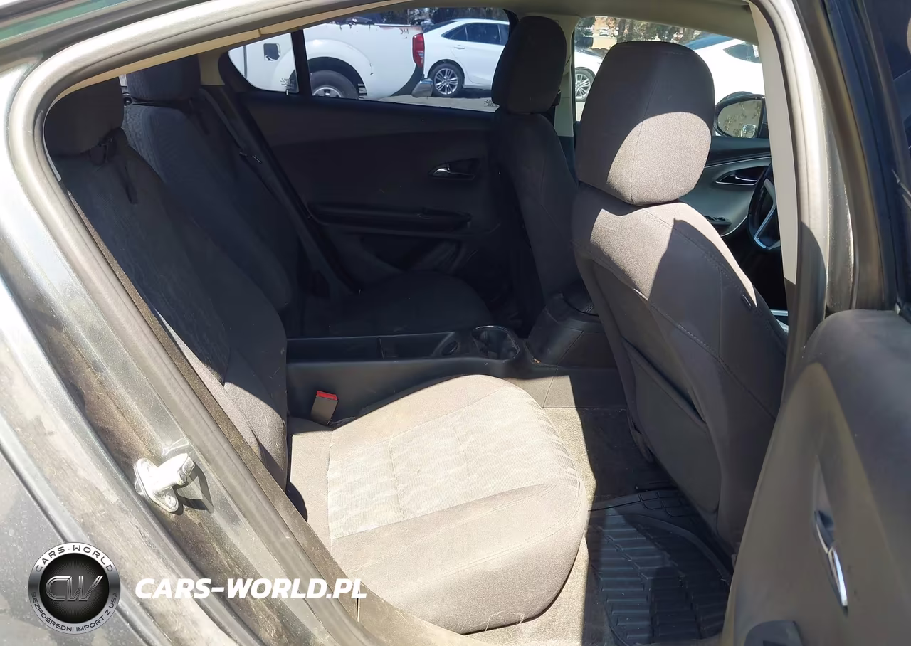 2013 Chevrolet Volt VIN:1G1RE6E45DU137028 - 8