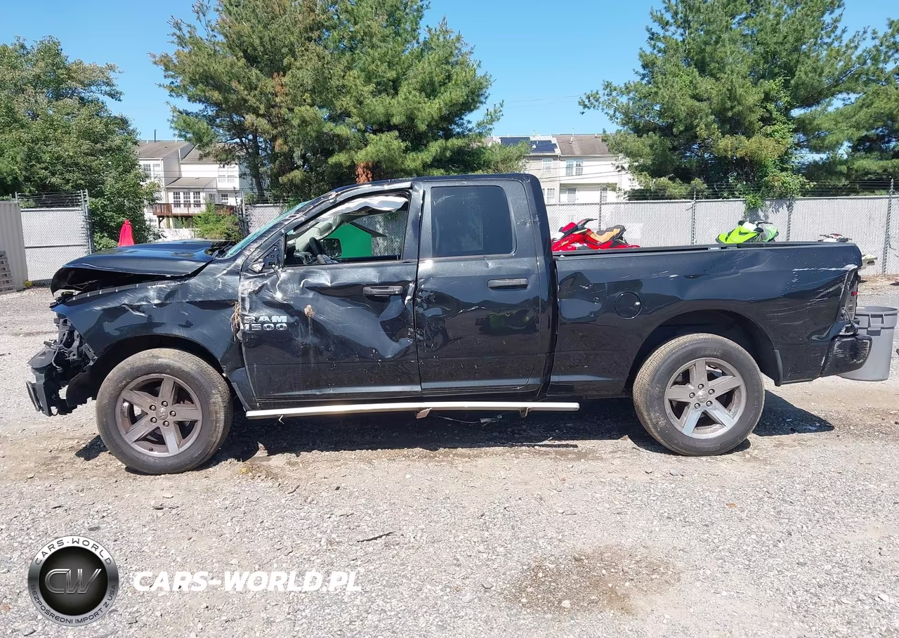 2017 Ram 1500 Express 4X4 6'4 Box VIN:1C6RR7FG5HS687929 - 15
