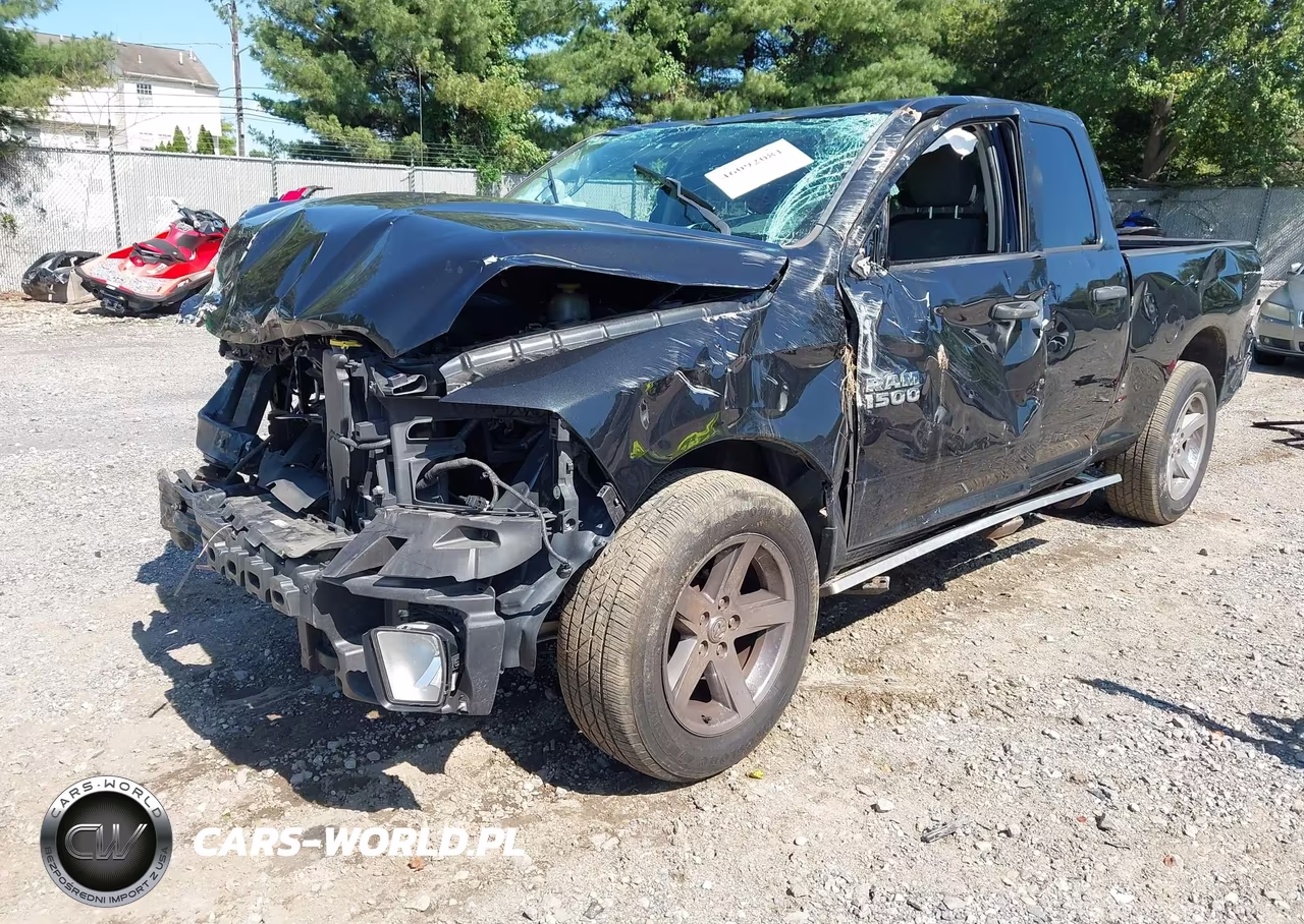 2017 Ram 1500 Express 4X4 6'4 Box VIN:1C6RR7FG5HS687929 - 2