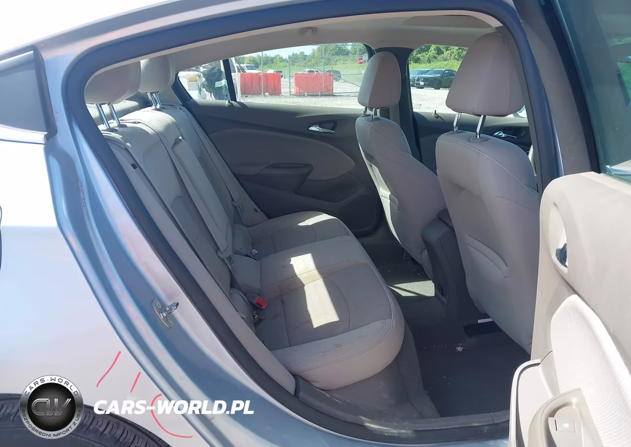 2017 Chevrolet Cruze Lt Auto VIN:1G1BE5SM2H7126508 - 8