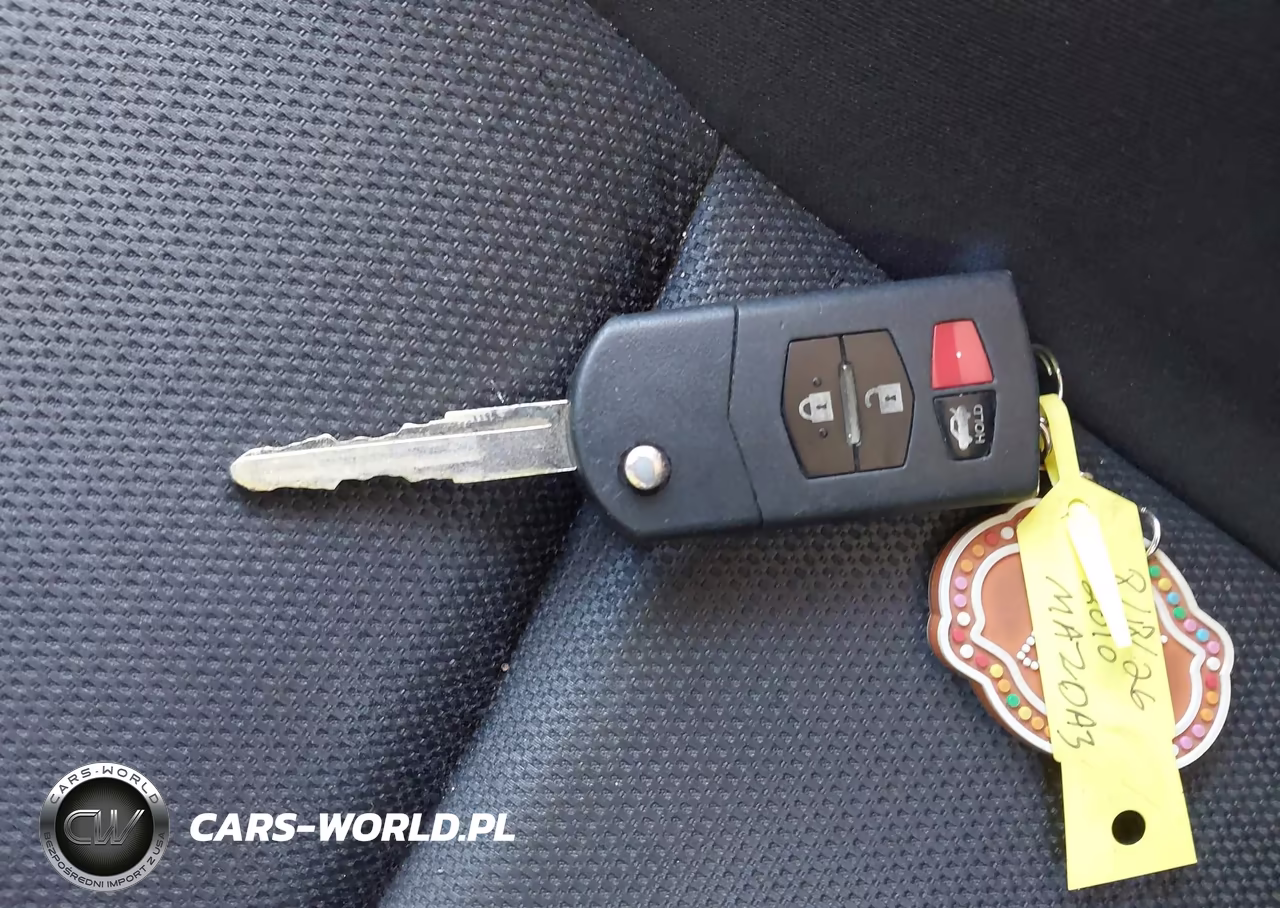 2010 Mazda Mazda3 S Sport VIN:JM1BL1S64A1328735 - 11