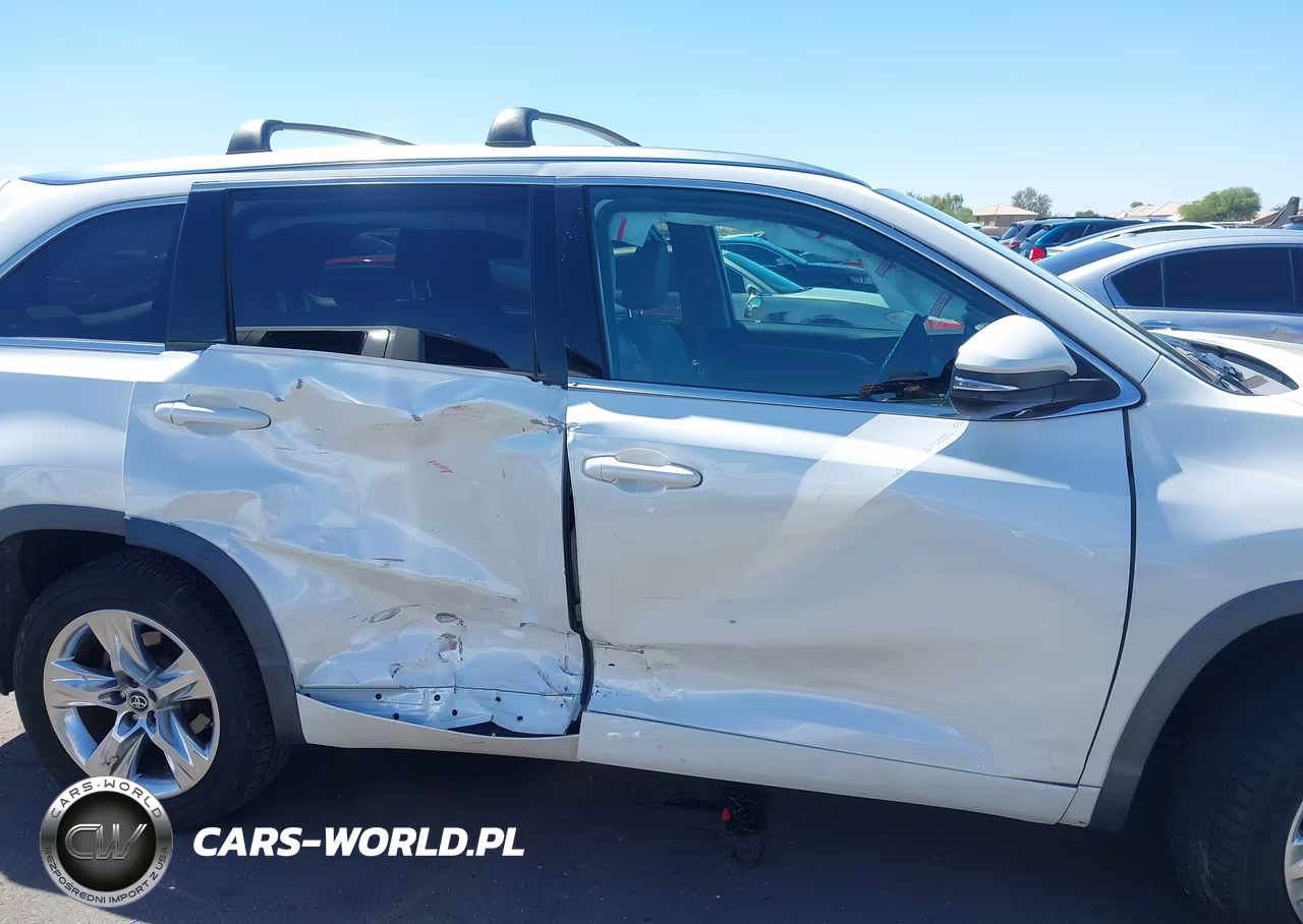 2017 Toyota Highlander Limited VIN:5TDYZRFH8HS210932 - 13