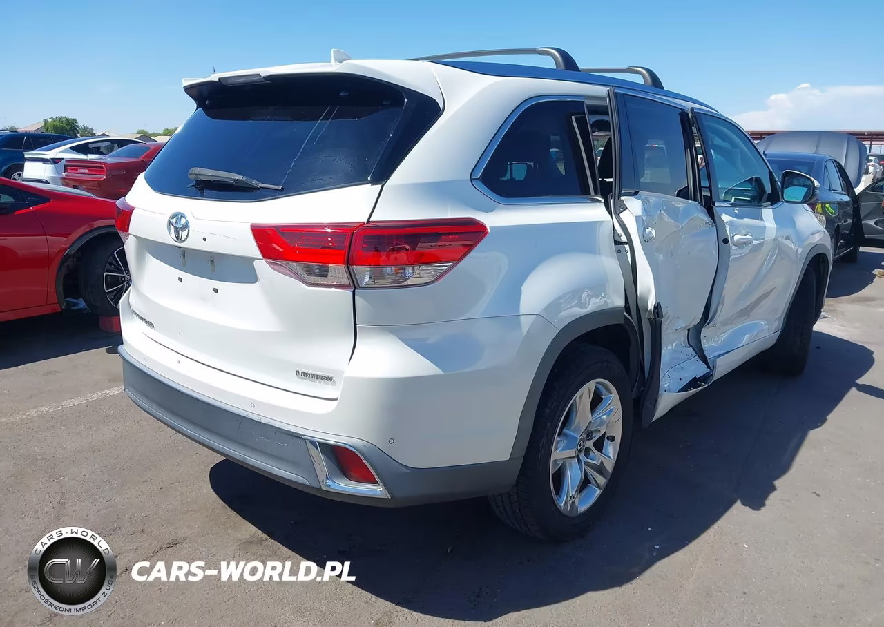 2017 Toyota Highlander Limited VIN:5TDYZRFH8HS210932 - 4