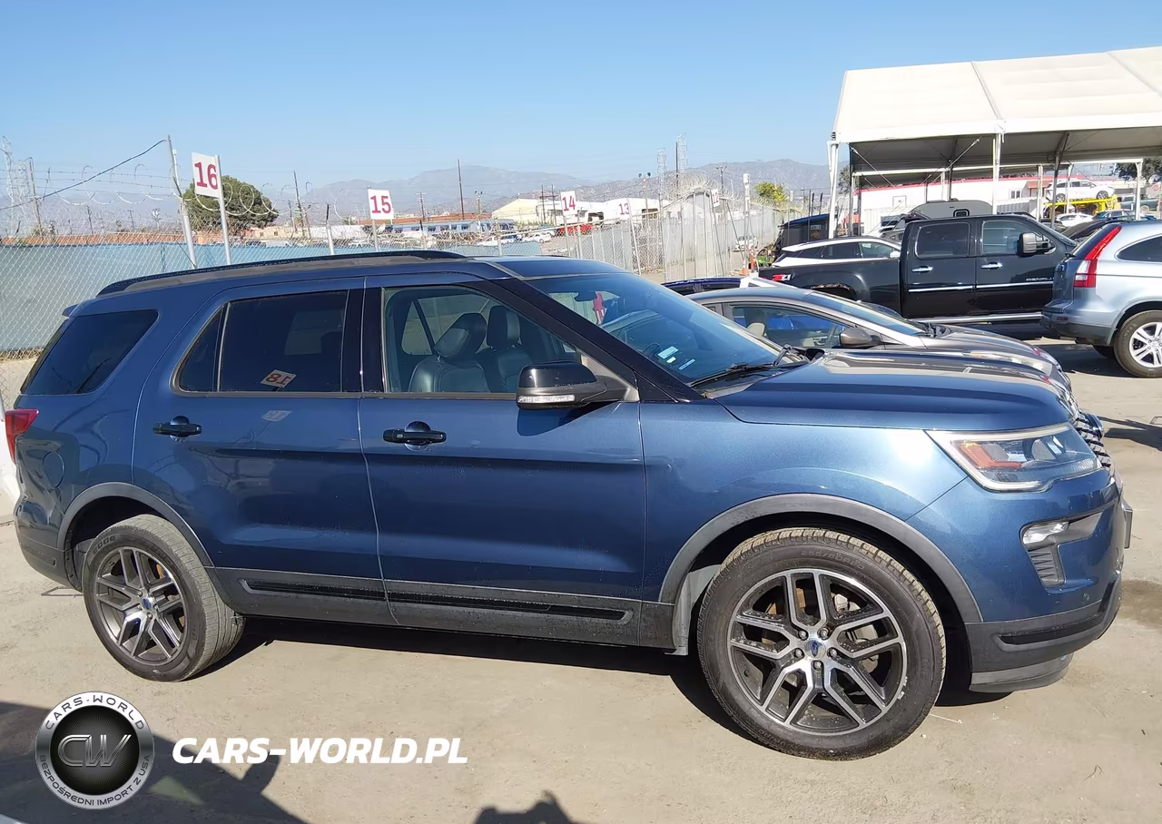2018 Ford Explorer Sport VIN:1FM5K8GT6JGB79387 - 13